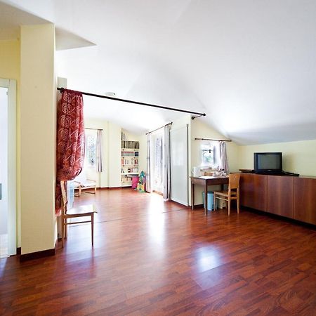 Il Faro Di Manuela Bed and Breakfast Fino Mornasco Εξωτερικό φωτογραφία