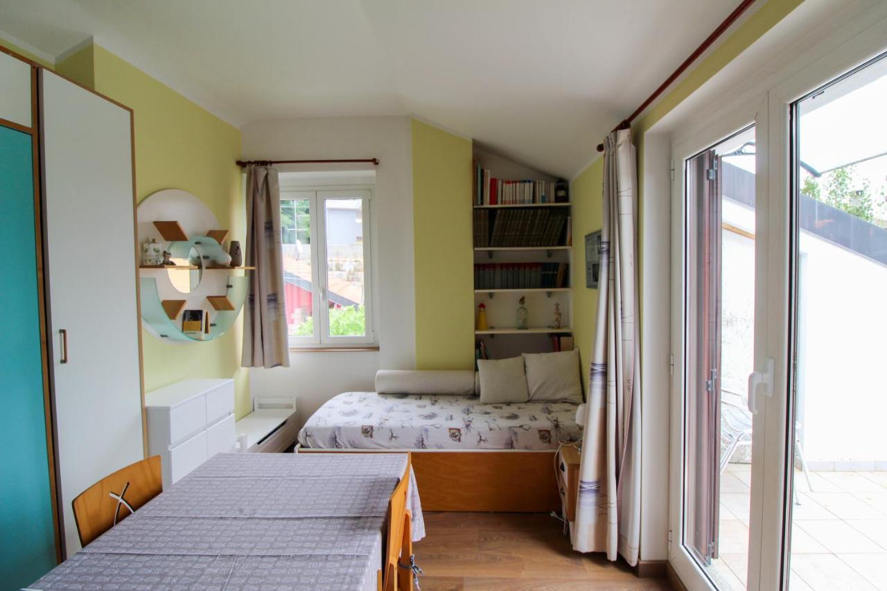 Il Faro Di Manuela Bed and Breakfast Fino Mornasco Εξωτερικό φωτογραφία